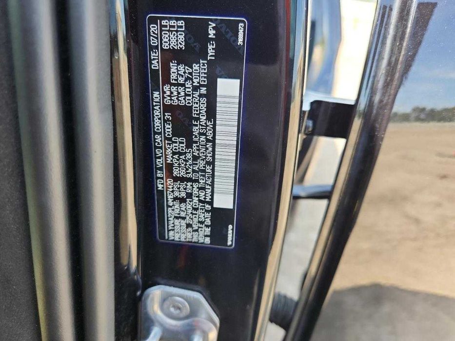 2021 Volvo XC90 T6 inscription