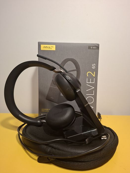 Słuchawki bluetooth Jabra Evolve 2 65 + stacja dokująca + etui