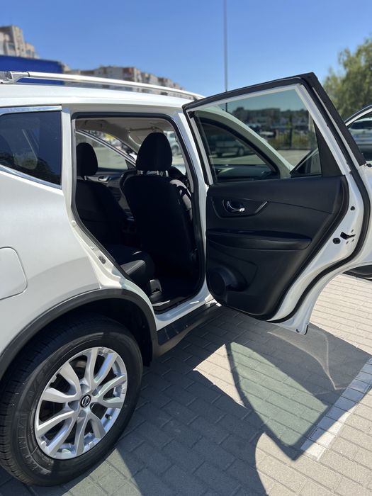 Nissan rogue 2018