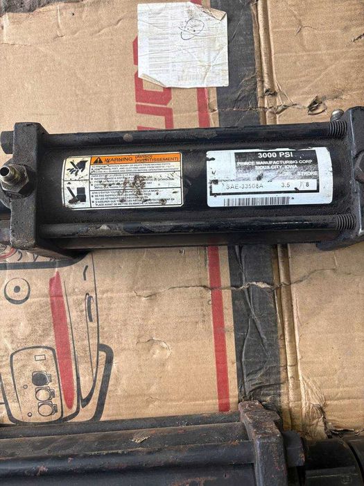 Гідроциліндр цс 75 аналог  виробництво США НОВИЙ