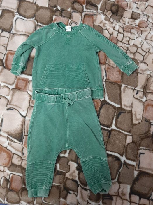 Bluza i spodnie 74