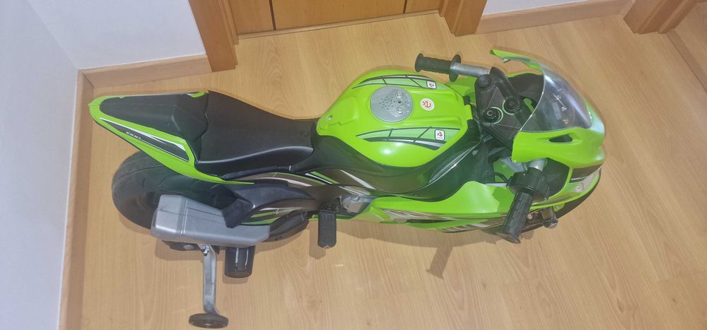 Injusa - Moto Kawasaki Ninja ZX10 12V,