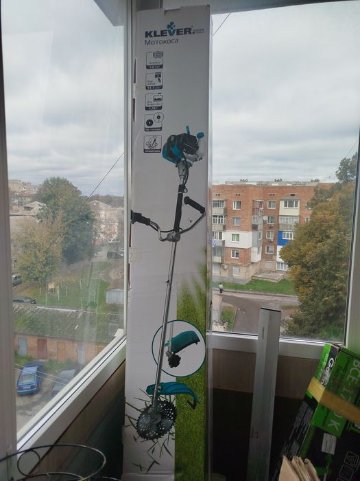 Продам нову бензокосу