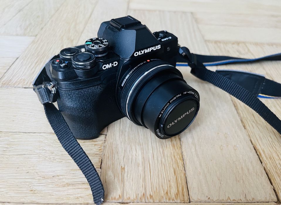 OLYMPUS - E-PL3 ブラック ボディ M333 Amazon | OLYMPUS ミラーレス一眼 PEN Lite E-PL3 ボディ