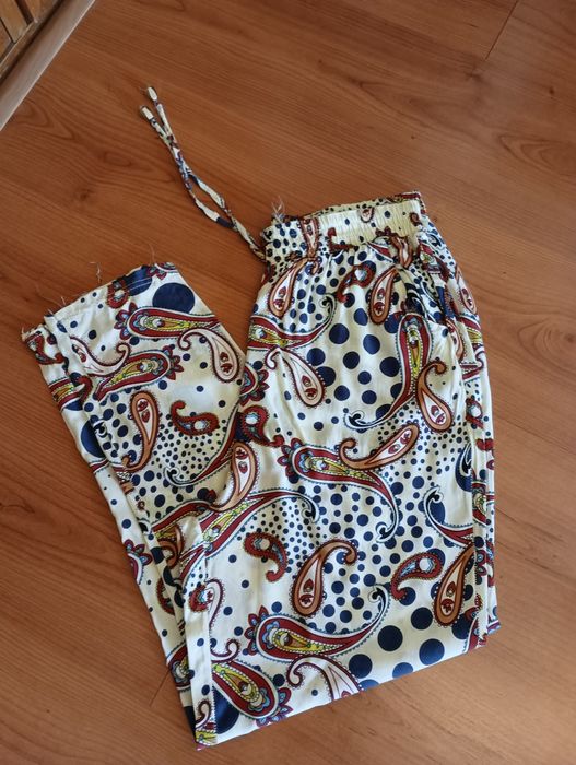 LOTE roupa senhora, 12 peças + 2 malas (inverno e verão)