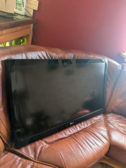 Telewizor LG 42LD550