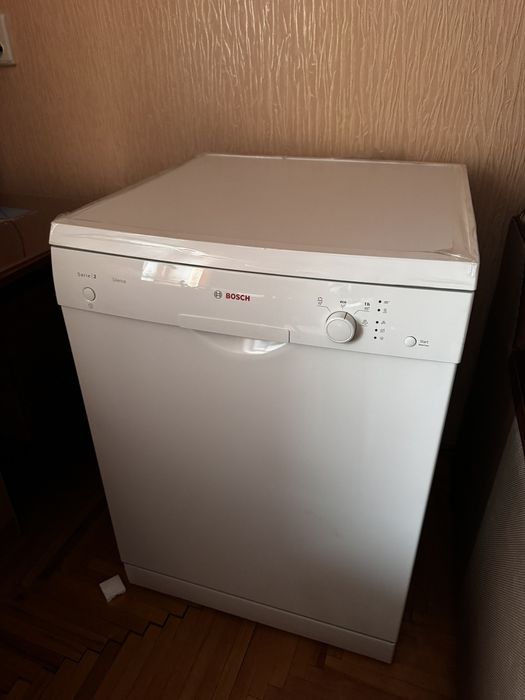 Посудомоечная машина Bosch, полноразмерная