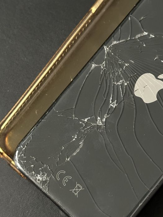 iPhone SE 2020 64GB Preto