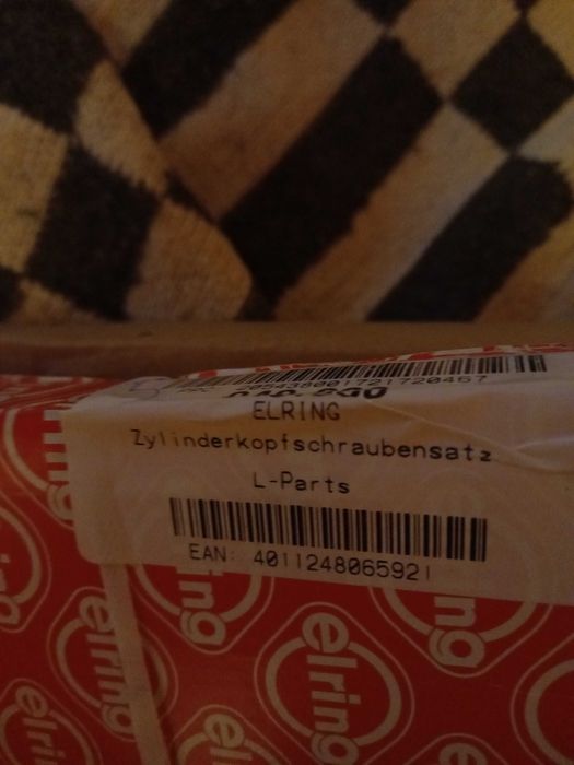 Parafusos e junta decolaça para rover 45 novos