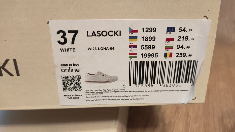 Sneakersy skórzane Lasocki 37