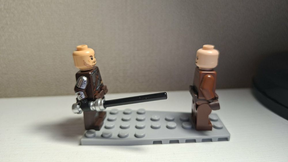 Лего звёздные воины фигурки Мандалорца и Пели Мотто