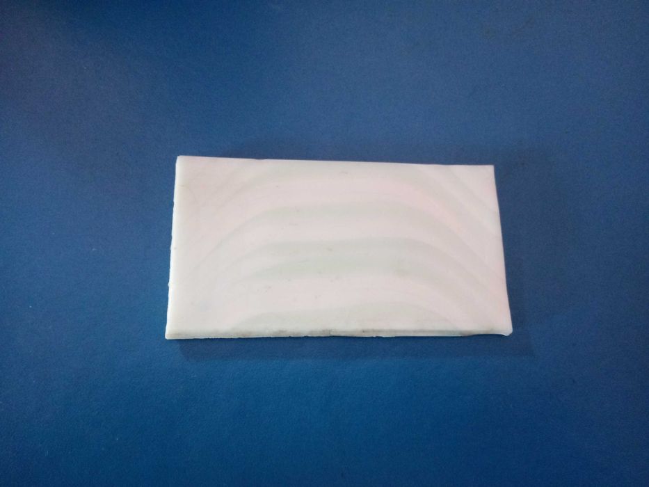 Продам 50м квадратних плитки для стін на скляній основі