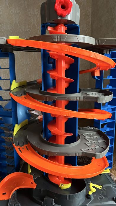 hot wheels mega garage ігровий набір
