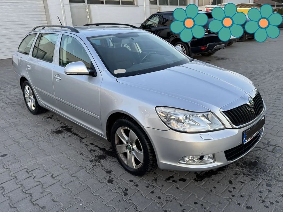 Skoda Octavia Skoda OCTAVIA II Combi 2.0 TDI 140 KM Elegance | niski przebieg | hak