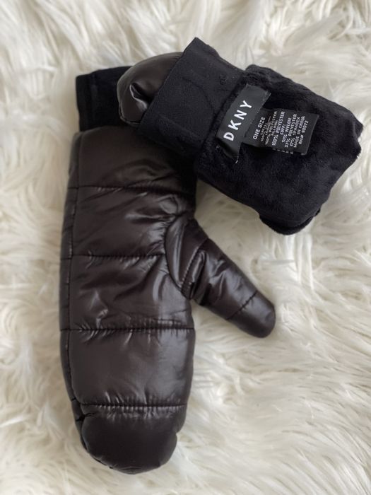 DKNY шапка снуд рукавиці S/M теплі стьoбані на флісі пуховик