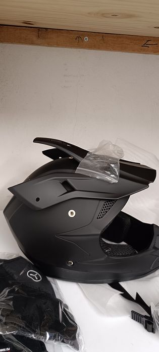 Capacete estilo motocross