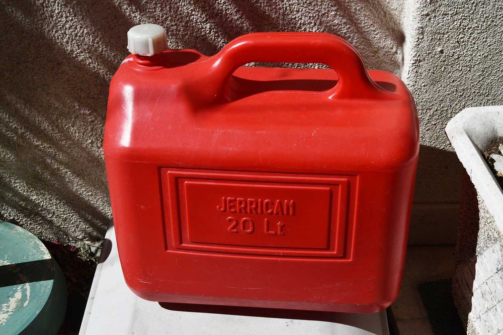 Jerrican Combustível 20 Lts
