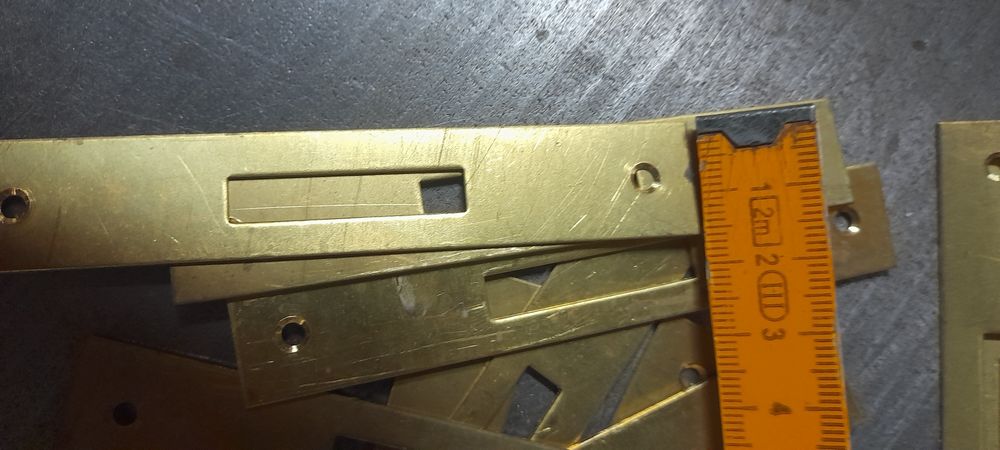 Szuflady drzwiczki Mosiężne zamknięcia