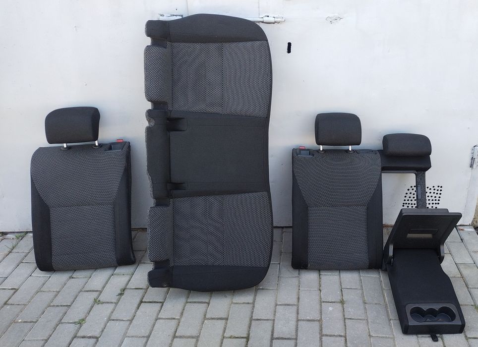 Продам задні сидіння шкода октавіа а7