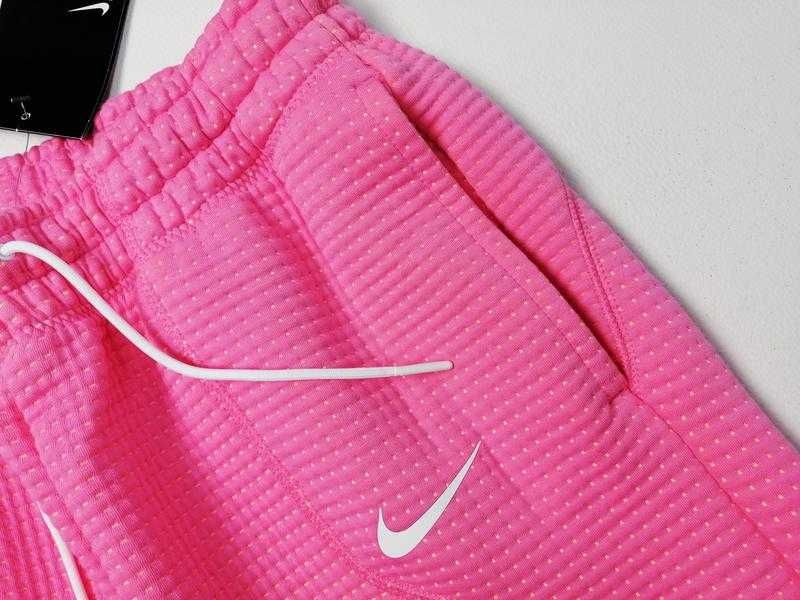 Новые ровные повседневные брюки Nike