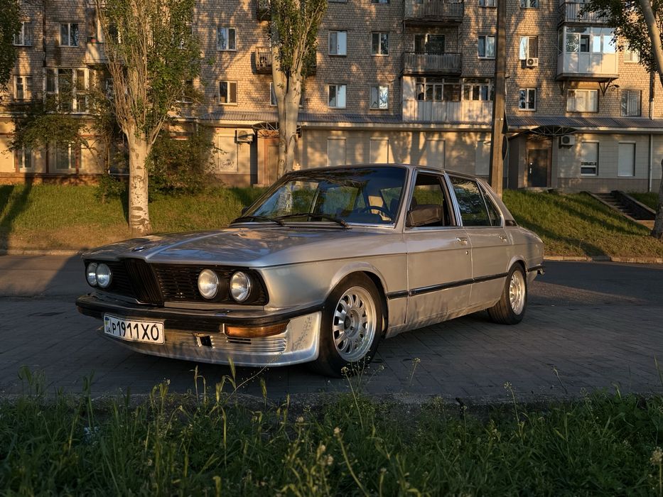BMW E12 M20B20 1981