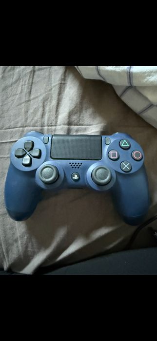 Pad PS4 granatowy