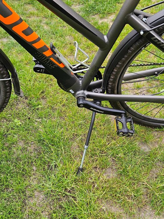 Rower GHOST Square Cross Essential AL grafitowy 18,5