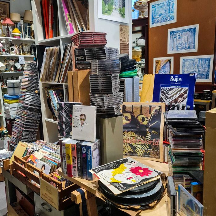 Revista BLITZ – Capa “Underworld / Pearl Jam / António Abrunhosa”-1990