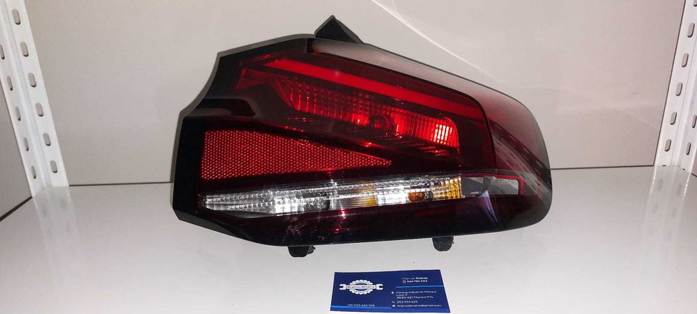Farol Traseiro Direito e Esquerdo Citroen C4 (2017)