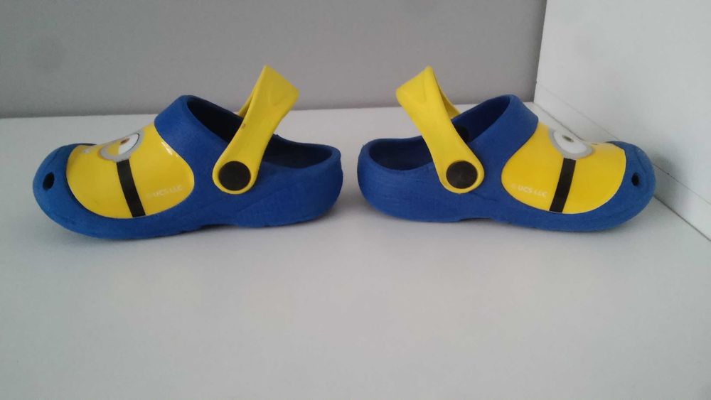 Klapki Kroksy crocs chodaki codzienne basen Minionki 24 DOKŁADNE FOTO