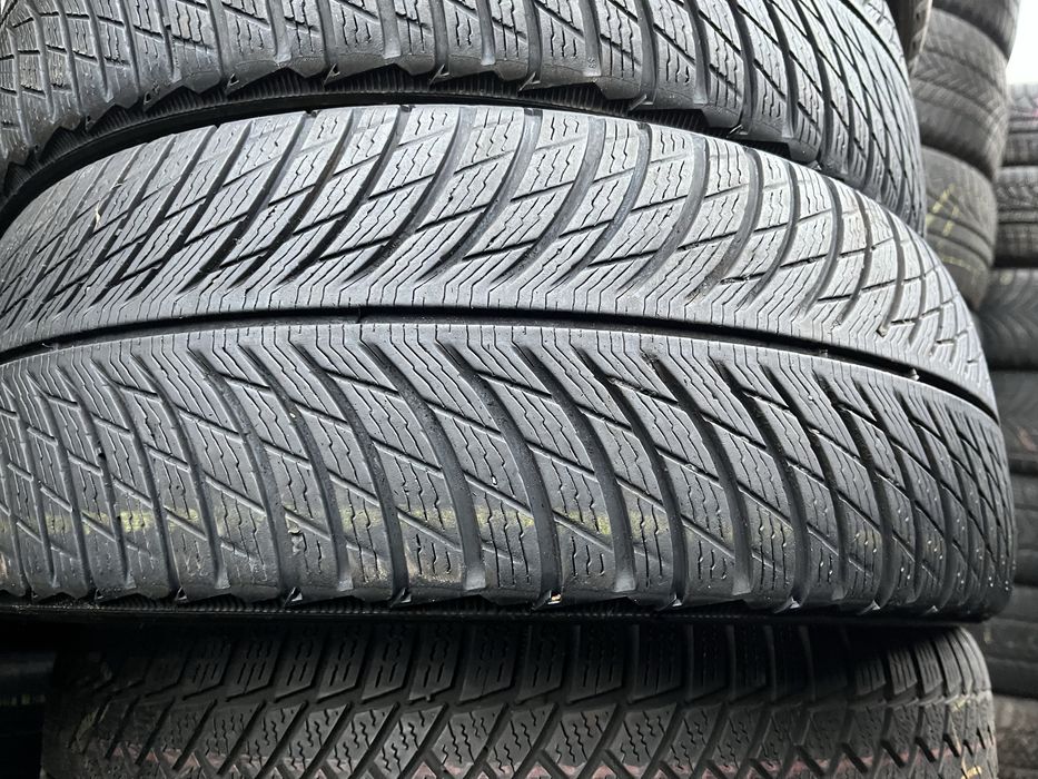 235/45/R17 (зима ) Michelin Pilot Alpin 5 2021