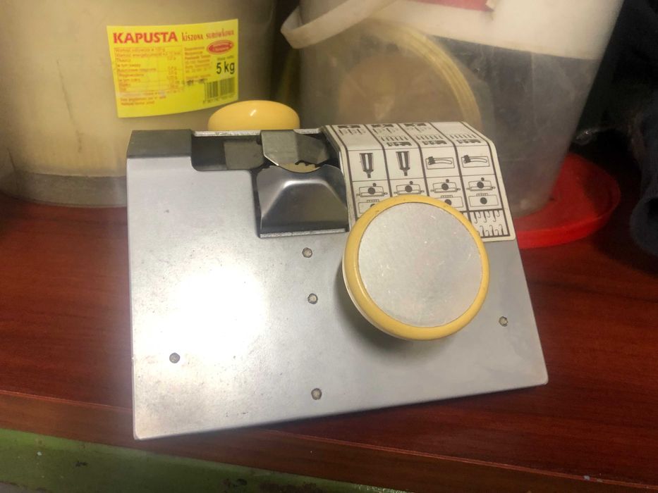 Brother model KA-8300