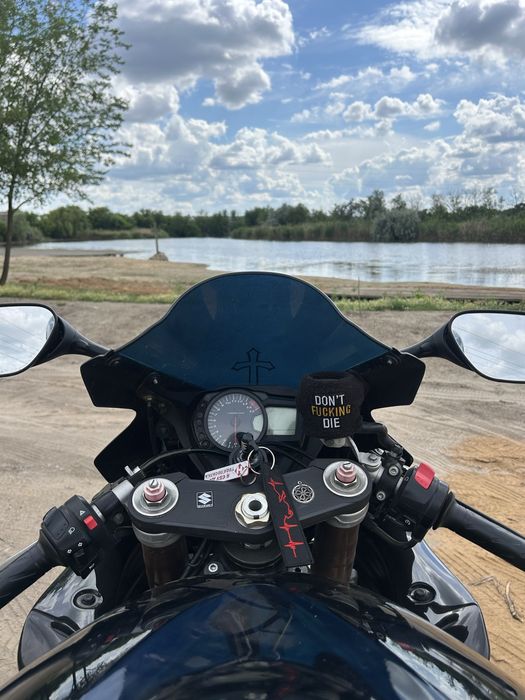 suzuki gsxr 1000 k6