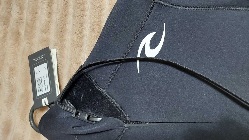 Fato de Surf Rip Curl Freelite 5/3 Black Zip (NOVO)