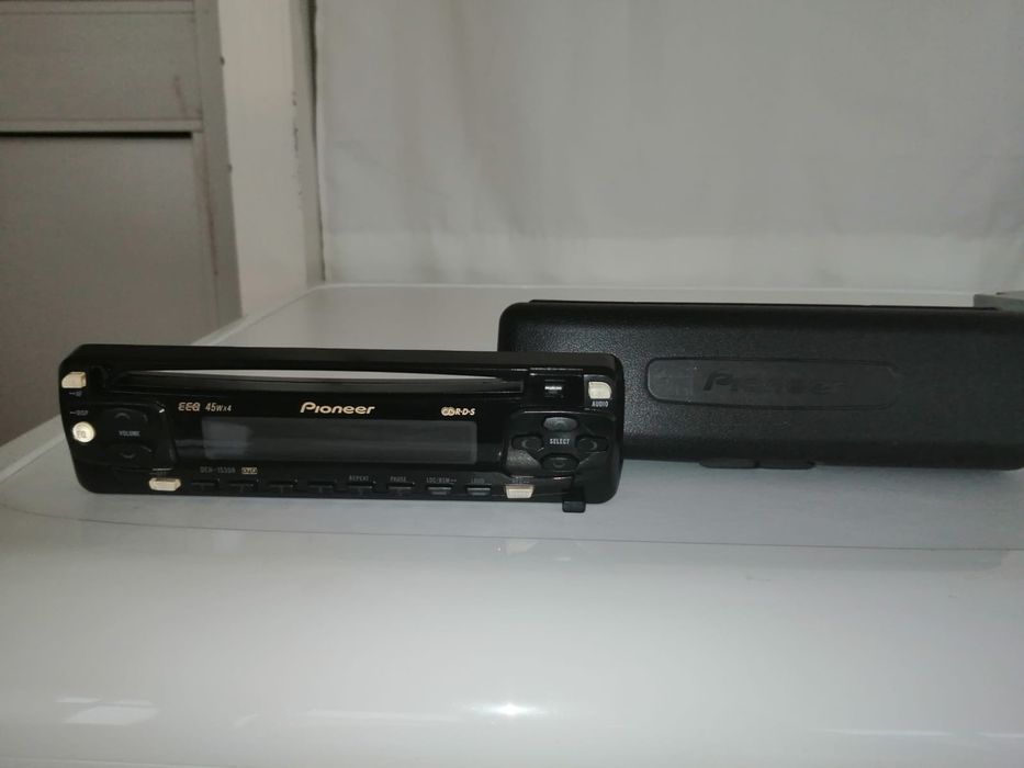 Rádio Pioneer DEH-1530R