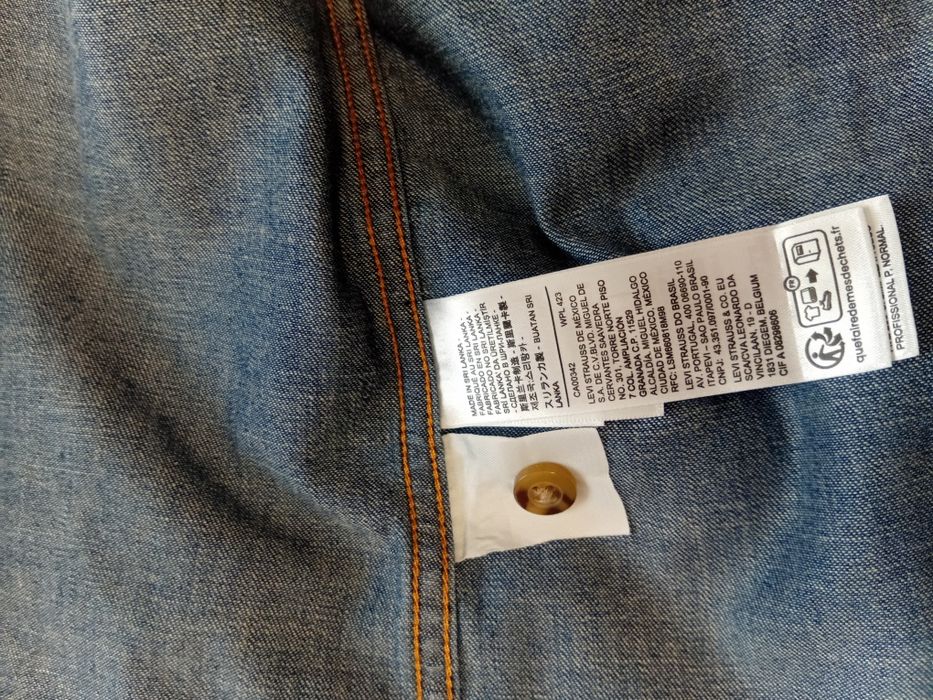 Джинсова рубашка Levi's оригінал в відмінному стані