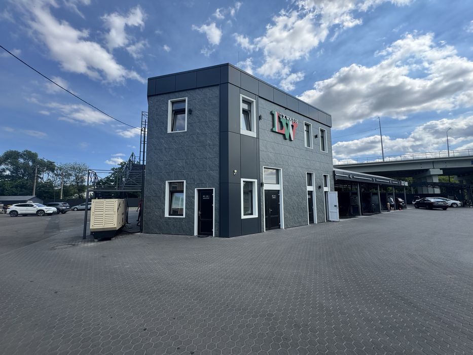 Здам офіс LUX WASH, Бровари вул. Степана Бандери 2 ,генератор паркінг,трафік великий