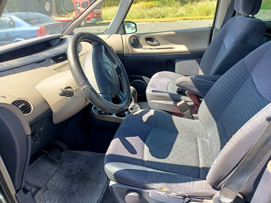 Renault Espace 1.9DCi 120km 05r 7os