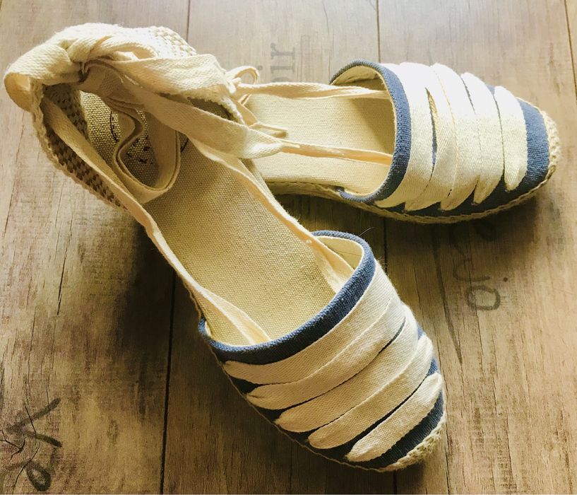 Espadryle Toni Pons wiązane Niebieskie/białe r 37