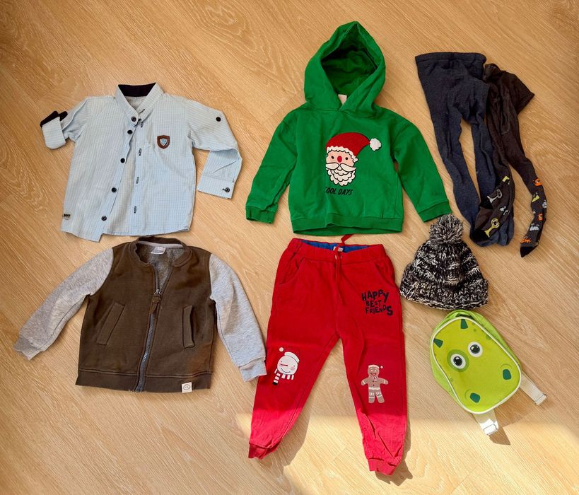 Віддам дитячі речі