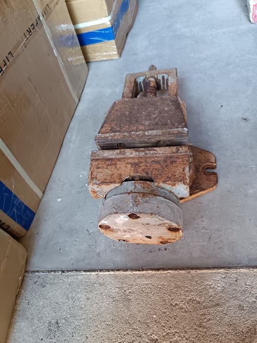 Тисы фрезерного станка