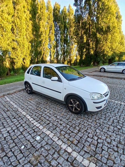 Opel Corsa C 1.3 CDTI — photo 3