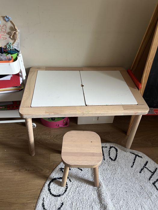 Secretaria Flisat com banco