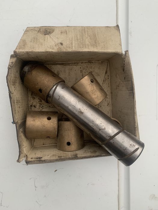 Tulejka plus sworzeń Star 29