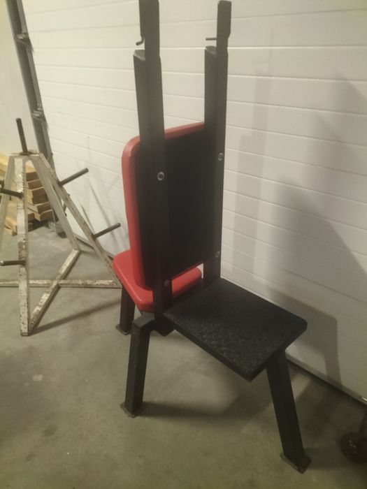 Ławeczka do wyciskania na barki