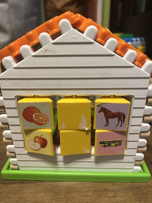 Сортер будиночок