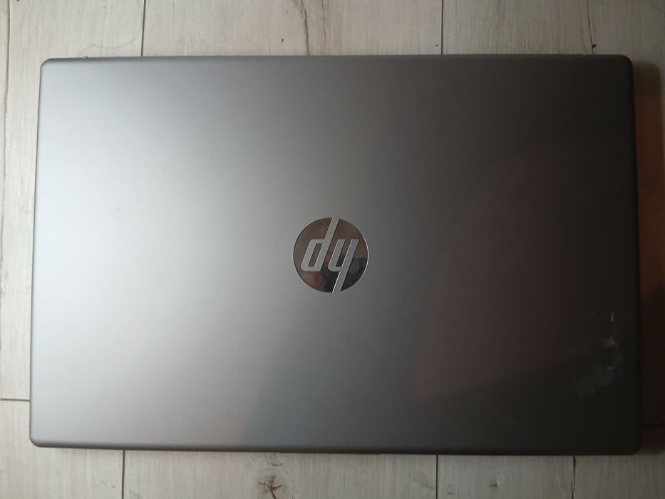 Laptop HP 250 G10 | Intel N100 / 8GB / SSD 500GB | Stan jak nowy