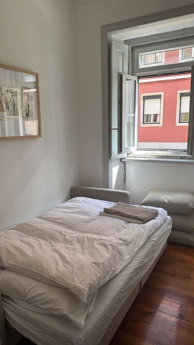 Sofá cama bege ikea