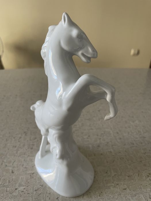 Статуетка кінь мустанг Graefenthal Germany