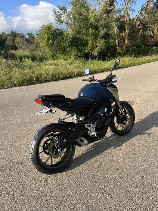 Honda cb 125r 2021